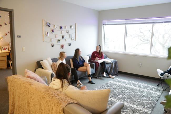 Students enjoy the comforts of home and social spaces in Northerns residence halls. 